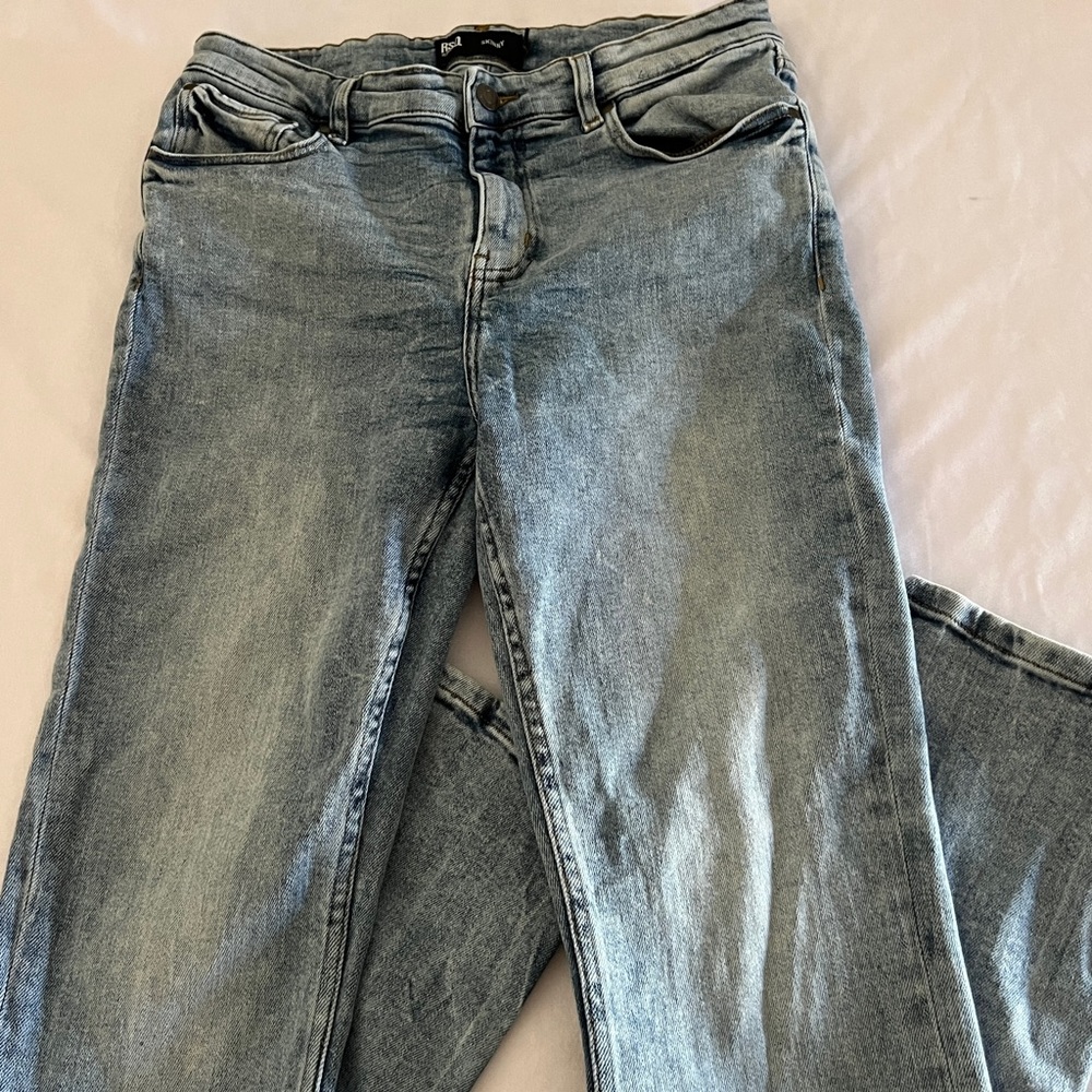 RSQ Women's 33 X 30 Blue Denim Seattle Skinny Taper Jeans Jean Long tall long